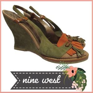 Vintage NWOT Nine West Suede Kiltie PeepToe Wedges